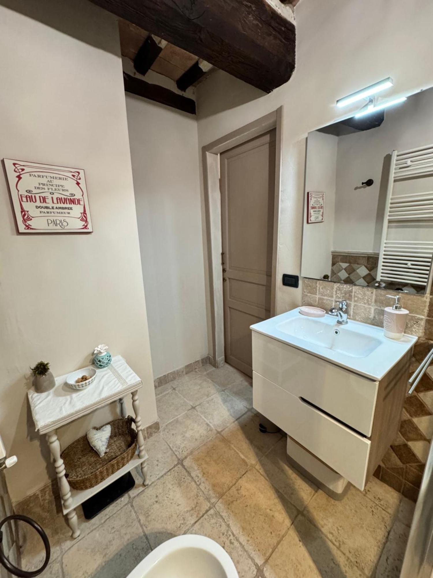 Sforza House 호텔 아쿠아펜덴테 외부 사진